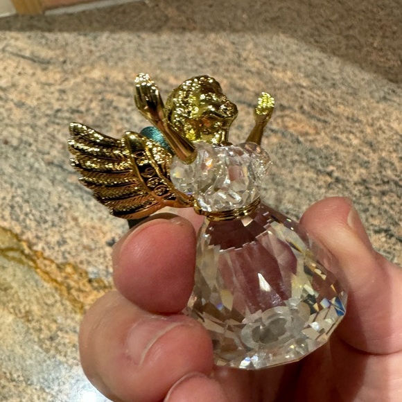 Retired 1996 Swarovski Angel Ornament w Original Box - Picture 6 of 7